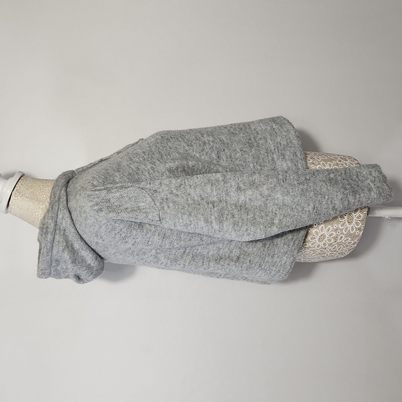 Topshop Cropped Top Sweater Grey Wool Blend Hooded Knit Women's SZ 8-10 Italy - Picture 10 of 16